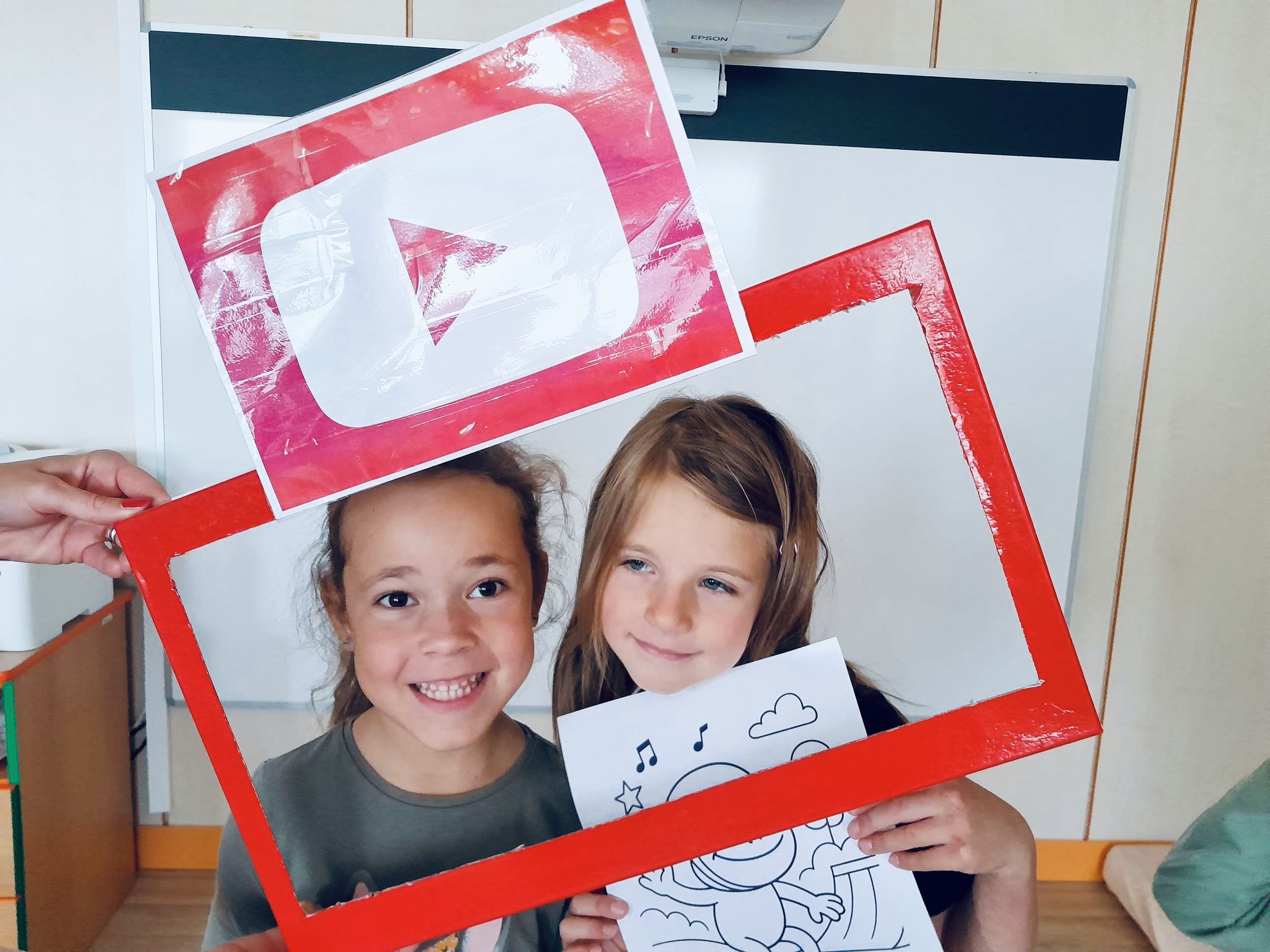 Závěrečné focení na památku v YouTube foto rámečku
